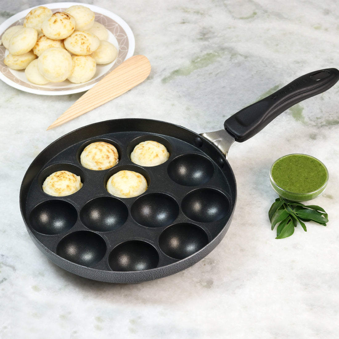 Wonderchef Die Cast Non-Stick Aluminum Appa Kara Kadai with One Handle, Gray, top view