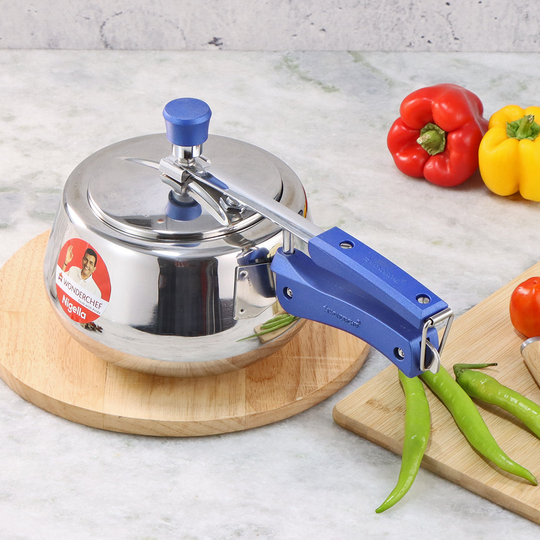 Wonderchef Nigella Stainless Steel Inner Lid Round Design Pressure Cooker, alternate product view 2
