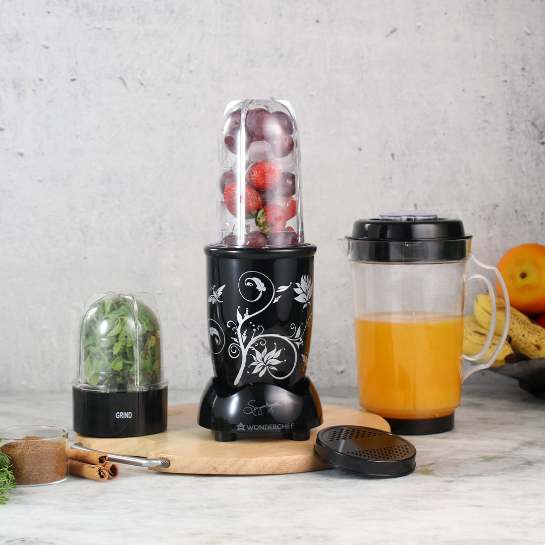 Wonderchef Nutri-Blend Smoothie, Shake, and Masala/Chutney Blender Mixer Grinder with 3 Jars, alternate product view 2