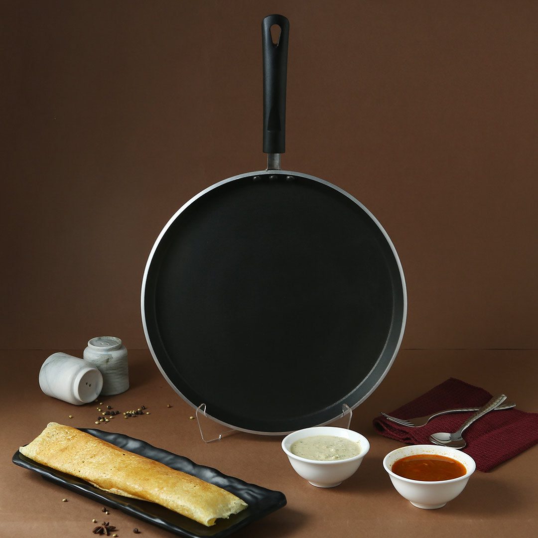 Wonderchef Reva Non-Stick Roti Naan Dosa Tawa Griddle Pan with Handle, PFOA-Free Aluminum 30cm, alternate product view 3