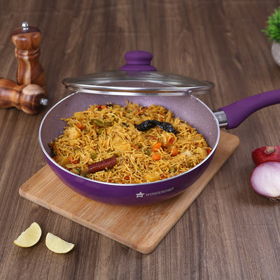 Wonderchef Royal Velvet Forged Non-Stick PFOA-Free Aluminum Stir Fry Wok with Lid, Purple, 24cm, open view